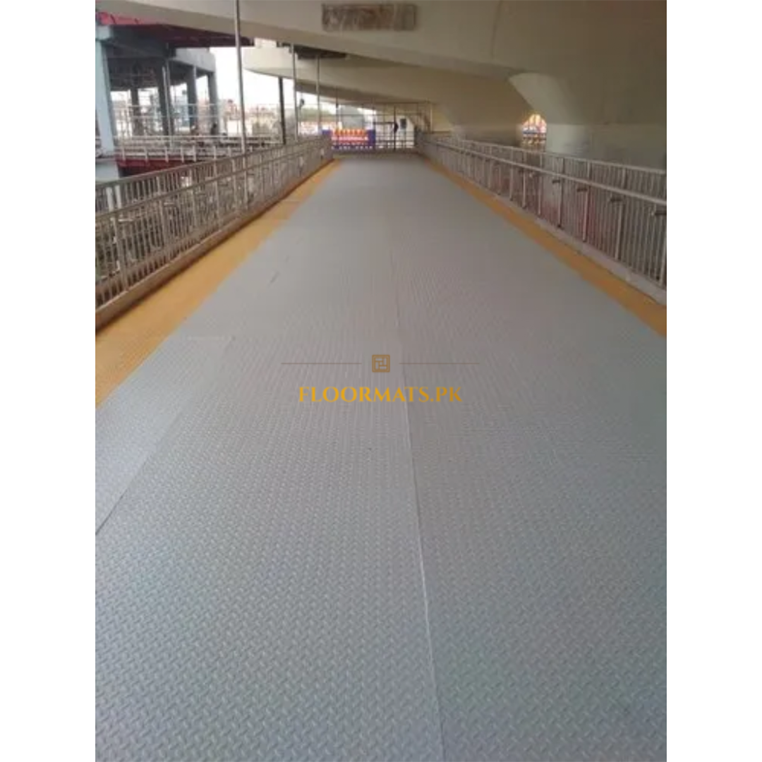 TEXTURED RUBBER FLOORING /ANTI-SLIP Mat / UNIVERSAL RUBBER MAT Flooring